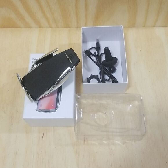 360' Rotating Laser Auto Cell Charger - Picture 7 of 9